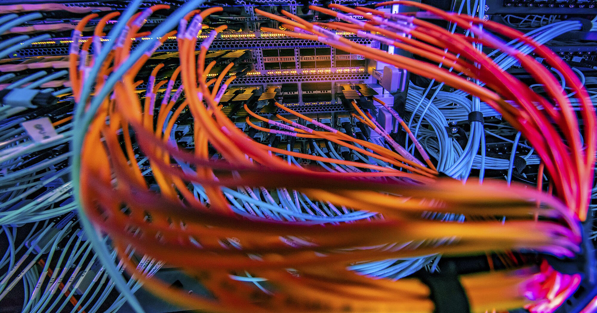 Nachhaltige Rechenzentrumsstrategie: Öko-Institut fordert Energieeffizienz und Bürgerbeteiligung als Leitprinzipien