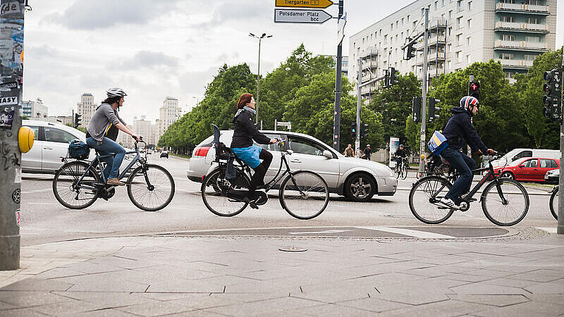 Öffentlicher Verkehr und neue Mobilitätskonzepte | oeko.de