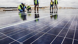 Reparatur von Solarpanelen